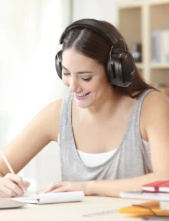 MPOW 035 HP056B Noise Reduction Safety Ear Muff With A Carrying Bag 16 MPOW 035 HP056B Noise Reduction Safety Ear Muff With A Carrying Bag -MPOW SHOP MPHM035AB EN A5 V01 190613